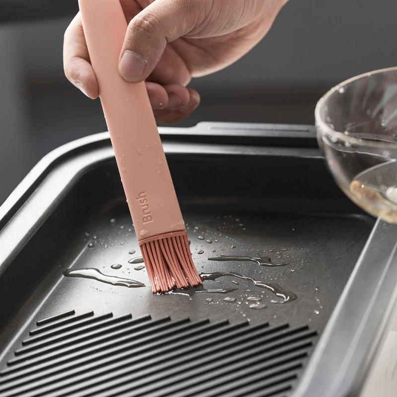 Detachable Heat Resistance BBQ Brushes Simple Style Basting Brush Multipurpose DIY Easy To Clean Oil Brush Kitchen Cooking Tools
Detachable Heat Resistance BBQ Brushes Simple Style Basting Brush Multipurpose DIY Easy To Clean Oil Brush Kitchen Cooking Tools