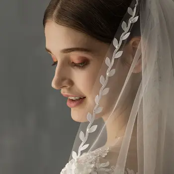 2 Tier White Tulle Elbow Length Wedding Veil Imitation Pearl Leaf Ribbon Trim Bridal Party Classic Hair Accessories with Comb
2 Tier White Tulle Elbow Length Wedding Veil Imitation Pearl Leaf Ribbon Trim Bridal Party Classic Hair Accessories with Comb