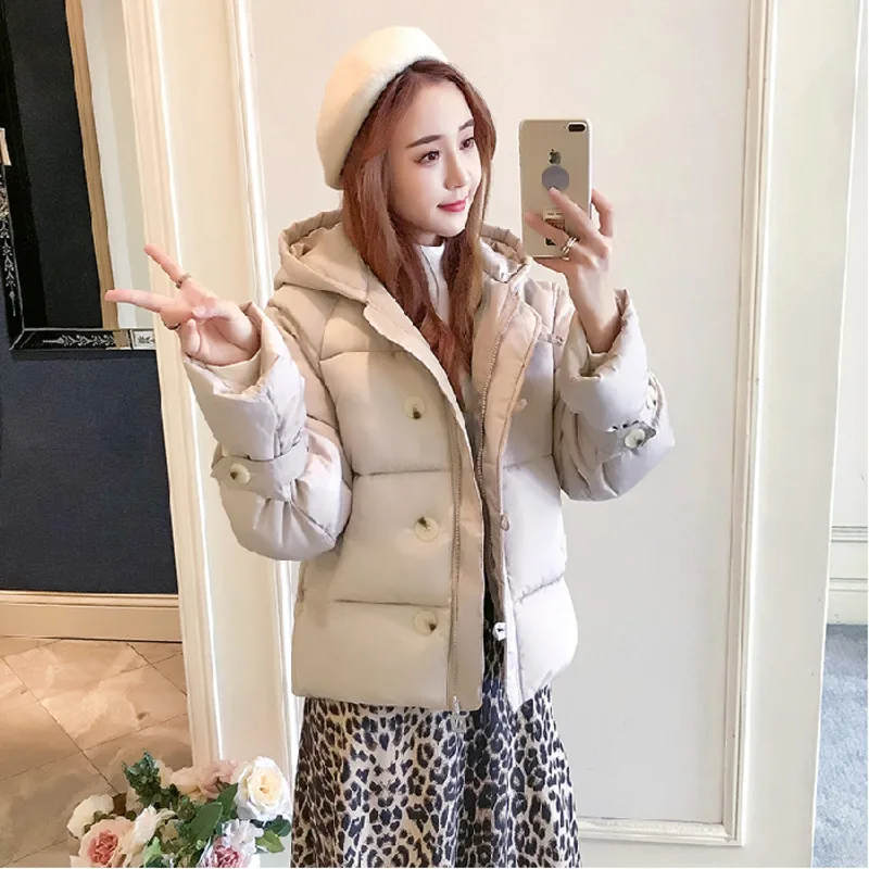 2019 Women Down Jackets Shortsolid Color Loose Coat Hooded Down Coats Chic Button Design Warm
2019 Women Down Jackets Shortsolid Color Loose Coat Hooded Down Coats Chic Button Design Warm