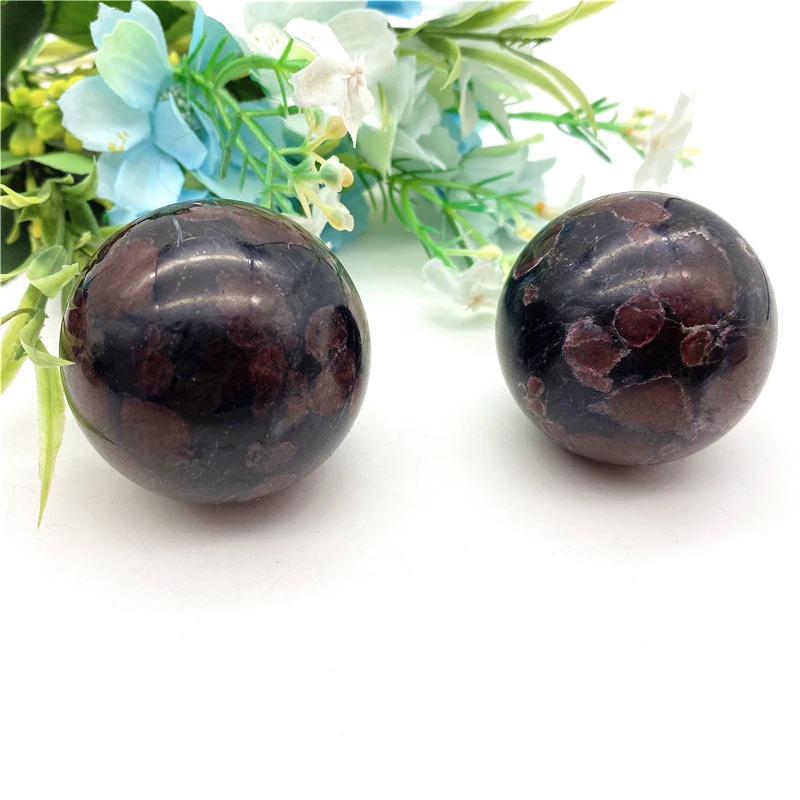 Drop Shipping 1PC Natural Garnet and Astrophylite Flash Sphere Crystal Ball Quartz Crystal Healing Natural Stones and Crystals
Drop Shipping 1PC Natural Garnet and Astrophylite Flash Sphere Crystal Ball Quartz Crystal Healing Natural Stones and Crystals