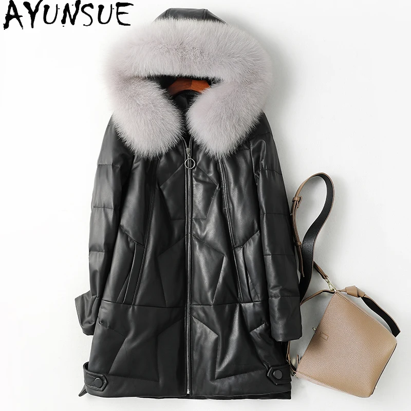 Фото AYUNSUE Женская куртка из натуральной кожи зимняя на утином пуху с капюшоном