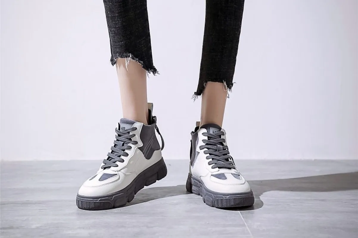 Tenis feminino spring PU Canvas fashion Lace up Flats female sneakers high help solid color ladies shoes for woman Y17-20
Tenis feminino spring PU Canvas fashion Lace up Flats female sneakers high help solid color ladies shoes for woman Y17-20