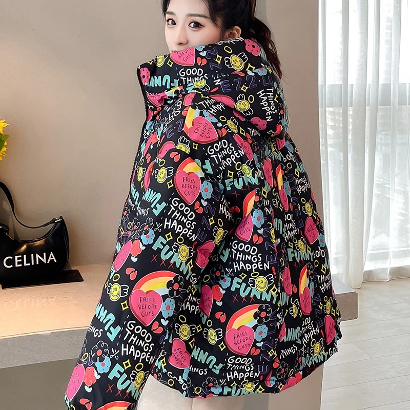 Fdfklak New Down Cotton Graffiti Printed Cotton Quilted Jacket Autumn Loose Short Fashion Personality Female Coat Winter Parkas
Fdfklak New Down Cotton Graffiti Printed Cotton Quilted Jacket Autumn Loose Short Fashion Personality Female Coat Winter Parkas