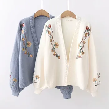 Chic Floral Embroidered Sweater Women 2020 College Style V-neck Casual Lantern Sleeve Loose Cardigan Knitted Sueter Mujer Z379
Chic Floral Embroidered Sweater Women 2020 College Style V-neck Casual Lantern Sleeve Loose Cardigan Knitted Sueter Mujer Z379