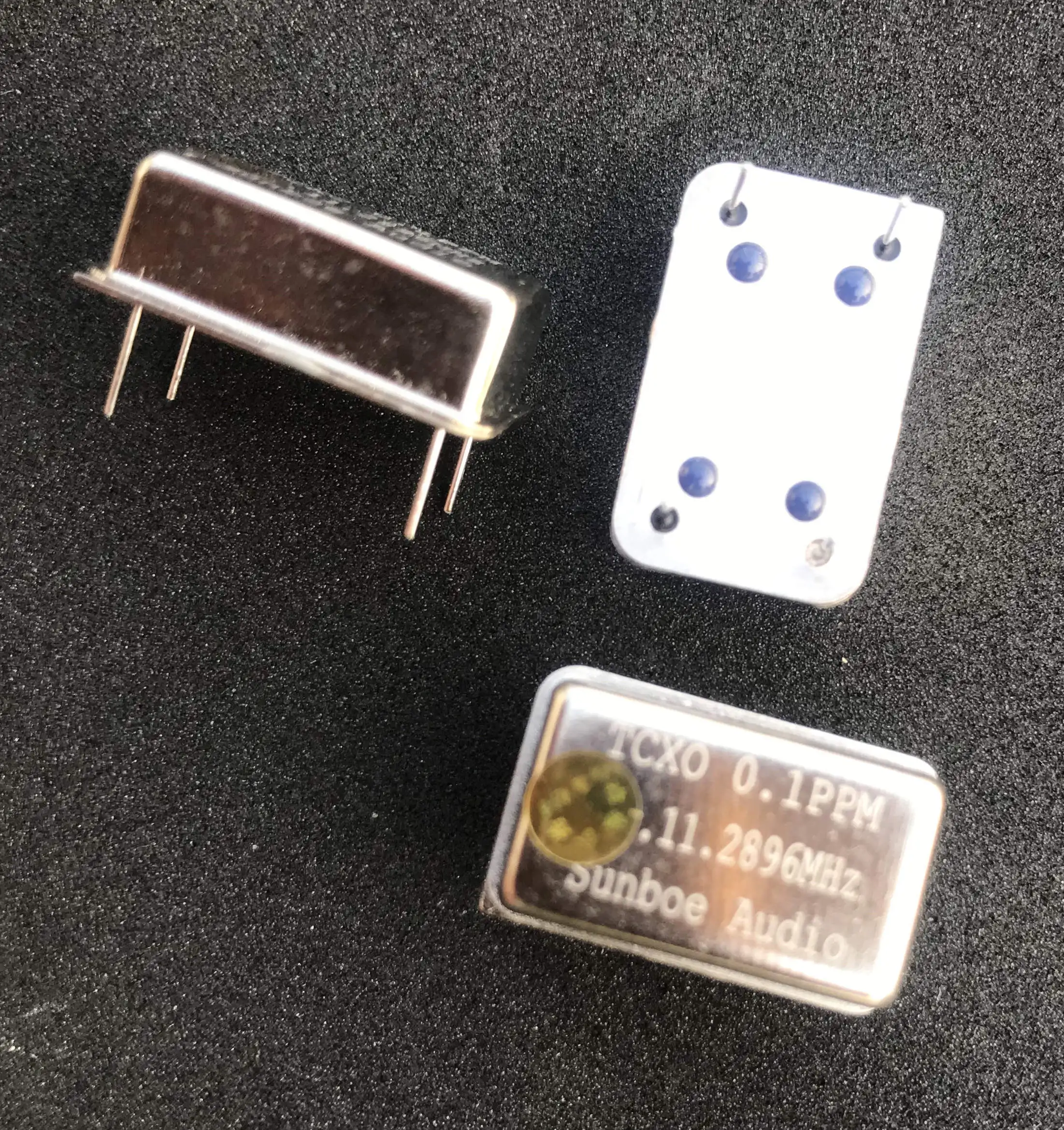 Temperature Compensated Crystal Oscillator TCXO 24.576M 22.5792M 33.8688M 16.9344M 11.2896M 0.1 
Temperature Compensated Crystal Oscillator TCXO 24.576M 22.5792M 33.8688M 16.9344M 11.2896M 0.1