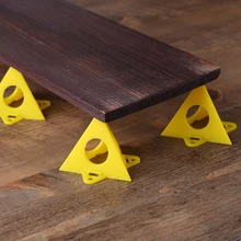 10pcs Painting Pyramids Stands Plastic Triangle Stands Paint Tool Triangle Paint Pads Feet For Woodworking Carpenter Accessories
10pcs Painting Pyramids Stands Plastic Triangle Stands Paint Tool Triangle Paint Pads Feet For Woodworking Carpenter Accessories