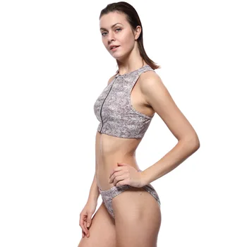 Bikini Sports Triangle Split Zipper Vest Sexy Printed Swimsuit Swimsuit Two-pieces Swimsuit Bathing Suit Halter Swimming Suit
Bikini Sports Triangle Split Zipper Vest Sexy Printed Swimsuit Swimsuit Two-pieces Swimsuit Bathing Suit Halter Swimming Suit