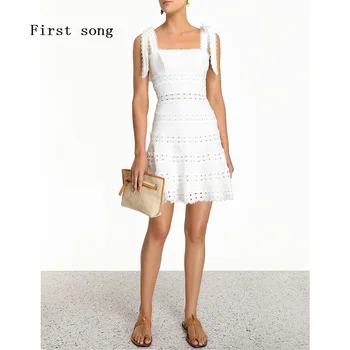 Firstsong Skinny Lace Hollow Strap Tube Top Women's Sexy Mini Dress 2020New Summer Vest Elegant Elegant Wild Party Women's Dress
Firstsong Skinny Lace Hollow Strap Tube Top Women's Sexy Mini Dress 2020New Summer Vest Elegant Elegant Wild Party Women's Dress