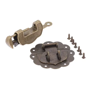2pc/set Lock Padlock key + Latch clasp Antique Bronze Old Chinese style Box Buckle Clasp Vintage Cabinet Jewelry Wooden box case
2pc/set Lock Padlock key + Latch clasp Antique Bronze Old Chinese style Box Buckle Clasp Vintage Cabinet Jewelry Wooden box case