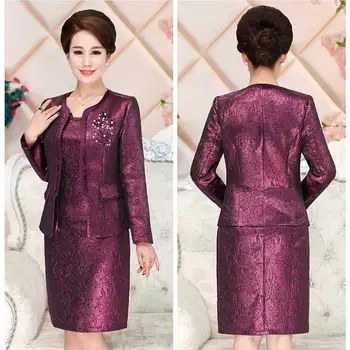 New Purple Red Embroidery Mother of the Bride Dresses With Jacket Knee Length 2 Pieces Luxury Wedding Party Formal Mother Gowns
New Purple Red Embroidery Mother of the Bride Dresses With Jacket Knee Length 2 Pieces Luxury Wedding Party Formal Mother Gowns