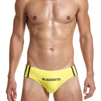Designer Brand Eussieinq Friends For Fun Men Fashion Sexy Low Waist Triangle Printed Beach Swimming Trunks
Designer Brand Eussieinq Friends For Fun Men Fashion Sexy Low Waist Triangle Printed Beach Swimming Trunks
