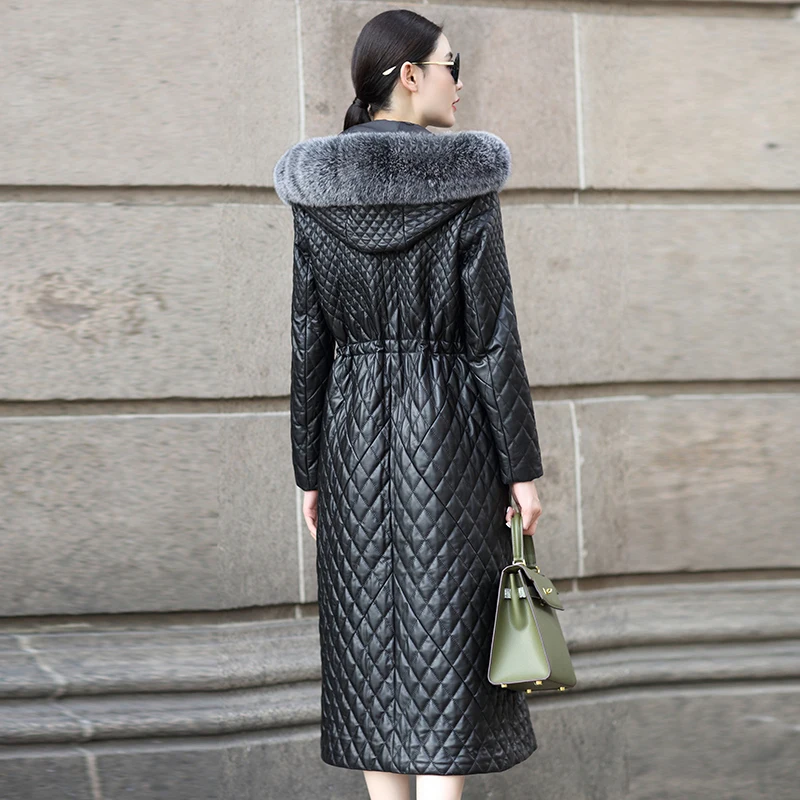 Женская Длинная кожаная куртка, стеганая теплая парка из натуральной овечьей кожи с воротником из лисьего меха, Ара KJ952, для осени и зимы
Женская Длинная кожаная куртка, стеганая теплая парка из натуральной овечьей кожи с воротником из лисьего меха, Ара KJ952, для осени и зимы