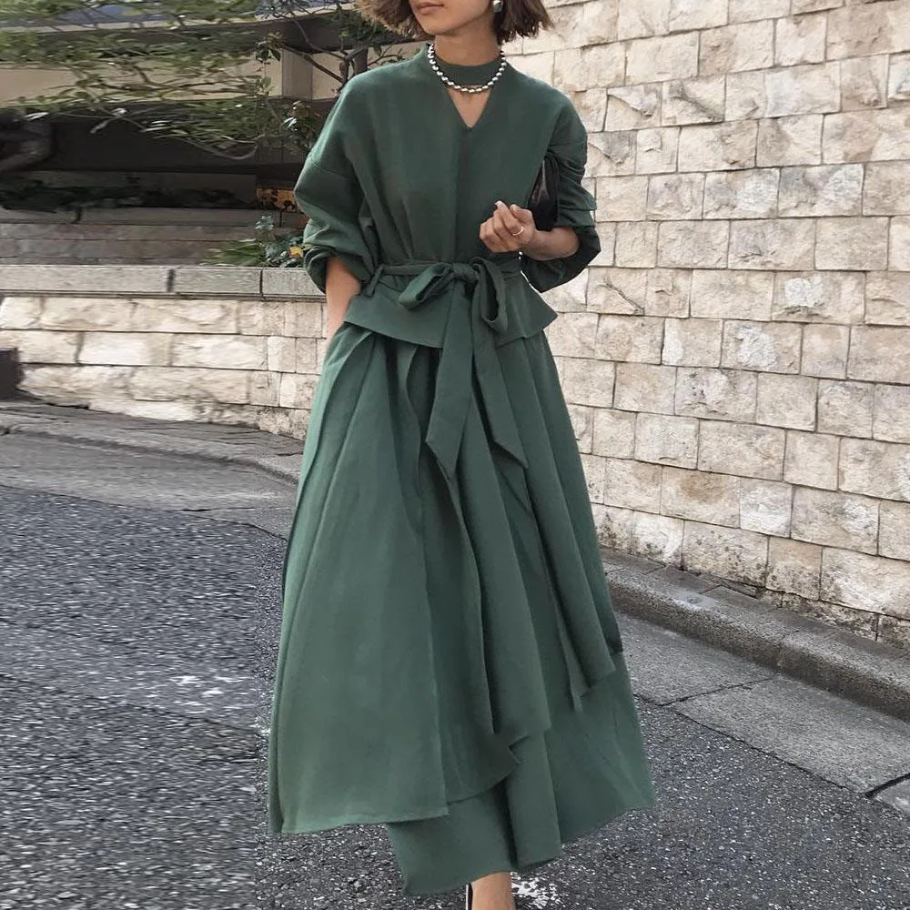 Japanese Literary Three-dimensional Tailoring Long Dress 2020 Autumn New Style Triangle Hollow Front Waist Layered Dresses
Japanese Literary Three-dimensional Tailoring Long Dress 2020 Autumn New Style Triangle Hollow Front Waist Layered Dresses