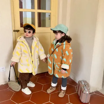 Korean style Baby Kids Woolen Printing Warm Hooded jackets 2020 Winter Boys and Girls Loose Thicken Long Coats
Korean style Baby Kids Woolen Printing Warm Hooded jackets 2020 Winter Boys and Girls Loose Thicken Long Coats