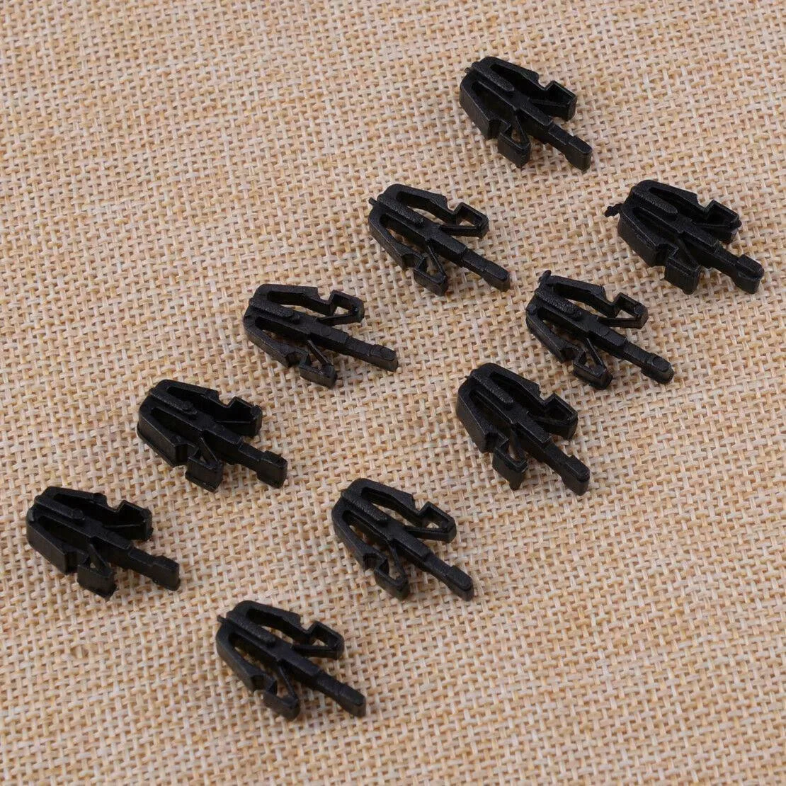 

20 PCS For Chevy Car Grille Retainer Clips Black Plastic For Isuzu Replaces 8942180270 For Mazda Replaces B092-50-715 For Toyota