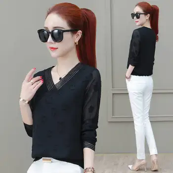 Fashion Woman's Loose 2020 New Chiffon Blouse Korean Casual Brief Blusas Mujer V neck Embroidery Tuniques Femmes 
Fashion Woman's Loose 2020 New Chiffon Blouse Korean Casual Brief Blusas Mujer V neck Embroidery Tuniques Femmes