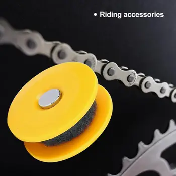 Durable Mountain Road Bike Chain Washer Durable PVC Strong Compact Practical Lubricating Smooth Roller Oiler for Riding Part
Durable Mountain Road Bike Chain Washer Durable PVC Strong Compact Practical Lubricating Smooth Roller Oiler for Riding Part