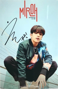 signed Stray Kids Kim Woo Jin autographed photo CLE 1 : MIROH 5*7 K-POP 102019A
signed Stray Kids Kim Woo Jin autographed photo CLE 1 : MIROH 5*7 K-POP 102019A