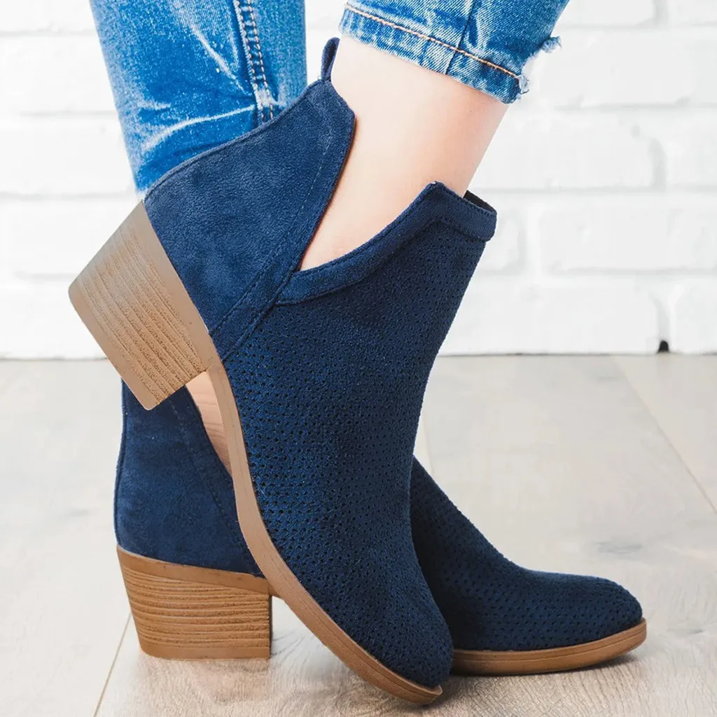 Women Autumn Winter Flock Ankle Boots Slip-on Round Toe 5cm Square Heel Solid Casual Blue Booties Casual Short Boots Size 35-53
Women Autumn Winter Flock Ankle Boots Slip-on Round Toe 5cm Square Heel Solid Casual Blue Booties Casual Short Boots Size 35-53