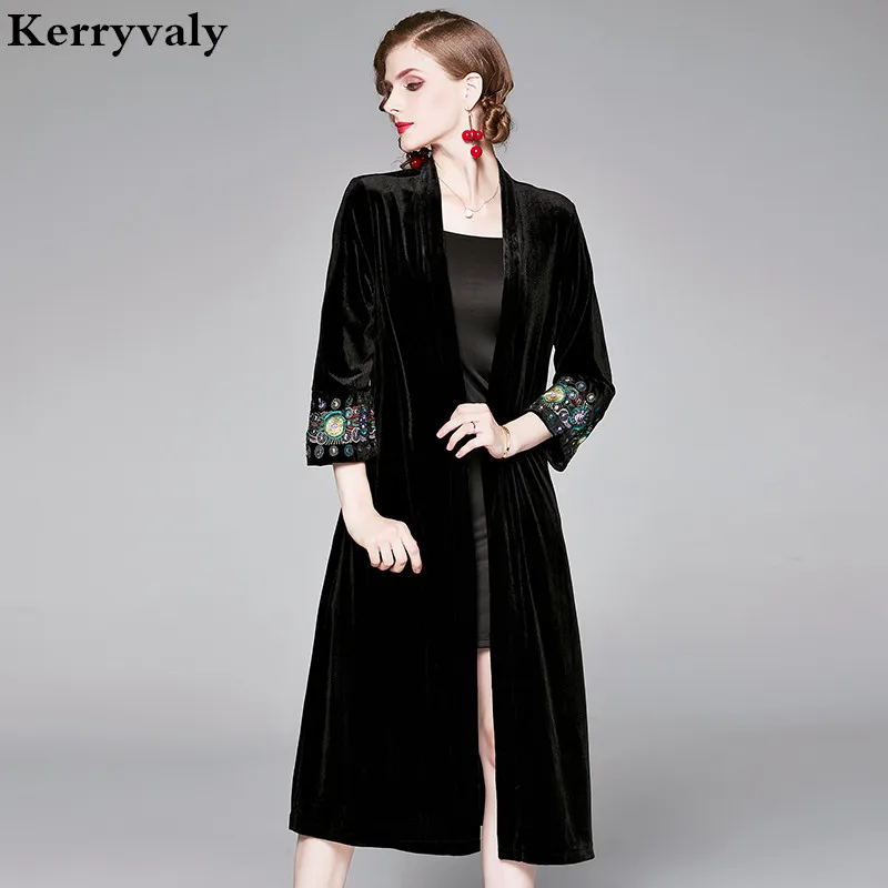Winter Black Velvet Coat Windbreaker Abrigos Mujer Invierno 2020 Shawl Embroidery Knee-size Retro Overcoat Casaco Feminino K385
Winter Black Velvet Coat Windbreaker Abrigos Mujer Invierno 2020 Shawl Embroidery Knee-size Retro Overcoat Casaco Feminino K385