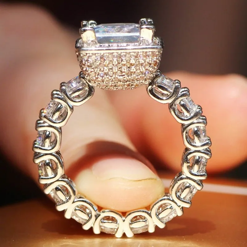 Real Solid 925 Silver Wedding Rings for Women Luxury Pave Square 3 Carat Simulated Diamond Engagement Rings Accessories jewelry
Real Solid 925 Silver Wedding Rings for Women Luxury Pave Square 3 Carat Simulated Diamond Engagement Rings Accessories jewelry