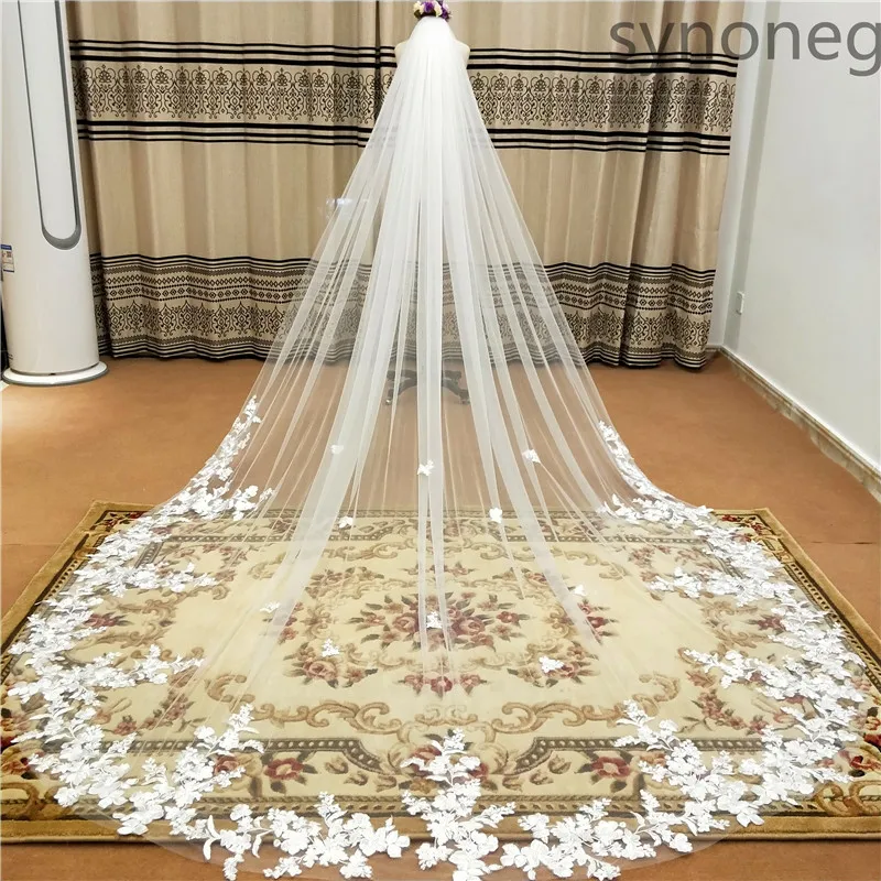 Фото Real Photo 3m.4m.5m One Layer Wedding Veil With Comb White Lace Edge Bridal Veils Ivory Appliqued Cathedral | Свадьбы и торжества