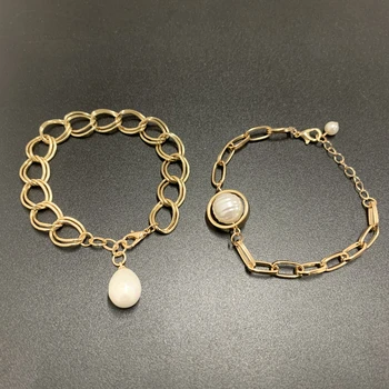 SRCOI Gold Color Double layer Metal Irregular Pearls Link Bracelets 2020 New Fashion Alloy Chain Bracelet For Women Girl Party
SRCOI Gold Color Double layer Metal Irregular Pearls Link Bracelets 2020 New Fashion Alloy Chain Bracelet For Women Girl Party