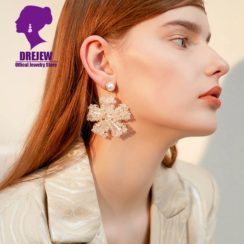 DREJEW Big Luxury Gold Crystal Flowers Statement Drop Earrings Fashion Elegant Women Dangle Earrings Wedding Christmas Jewelry
DREJEW Big Luxury Gold Crystal Flowers Statement Drop Earrings Fashion Elegant Women Dangle Earrings Wedding Christmas Jewelry