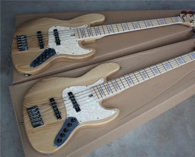 5-String Bass Guitar,Active Circuit,Ash wood Natural wood Color,2 Open Pickups,White Pearl Pickguard,can be Customized
5-String Bass Guitar,Active Circuit,Ash wood Natural wood Color,2 Open Pickups,White Pearl Pickguard,can be Customized