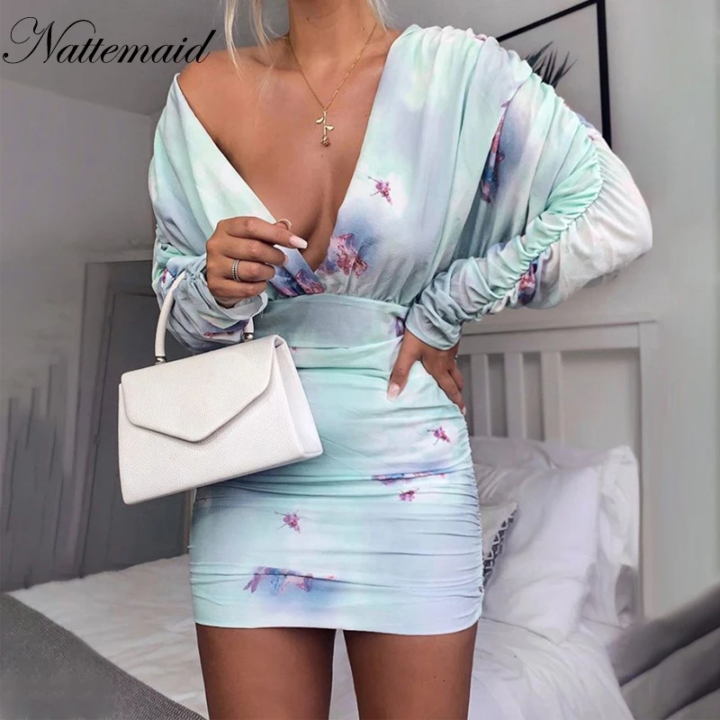 NATTEMAID Pleated Deep V Print Sexy Bodycon Dress Women Elegant Mini Autumn Dress Club Female Club Party Dress Clothes Vestidos
NATTEMAID Pleated Deep V Print Sexy Bodycon Dress Women Elegant Mini Autumn Dress Club Female Club Party Dress Clothes Vestidos