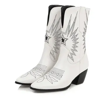 34-48 large size women's boots fashion embroidery women's short boots high heel Pointed Toe Slip-On thick heel women shoes 
34-48 large size women's boots fashion embroidery women's short boots high heel Pointed Toe Slip-On thick heel women shoes