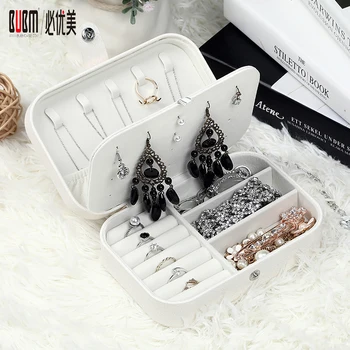 BUB MMulti-function Jewelry Storage Box Earring Holder Zipper Women Jewelry Display Travel Case Headwear Storage Organizer
BUB MMulti-function Jewelry Storage Box Earring Holder Zipper Women Jewelry Display Travel Case Headwear Storage Organizer