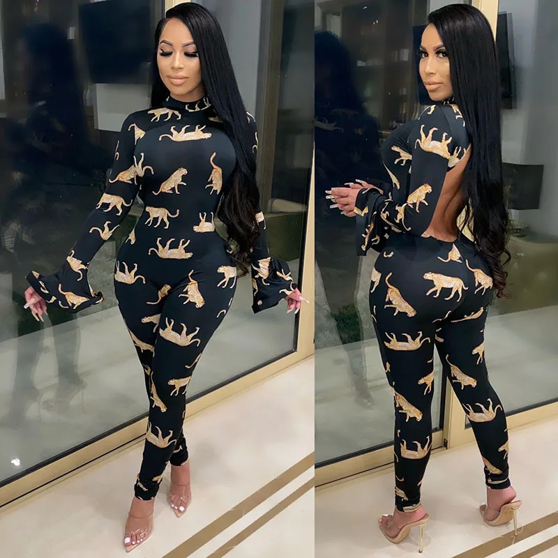2H Wholesale women clothing printed open back jumpsuit can private custom label if and only if meet our minimum requirement
2H Wholesale women clothing printed open back jumpsuit can private custom label if and only if meet our minimum requirement