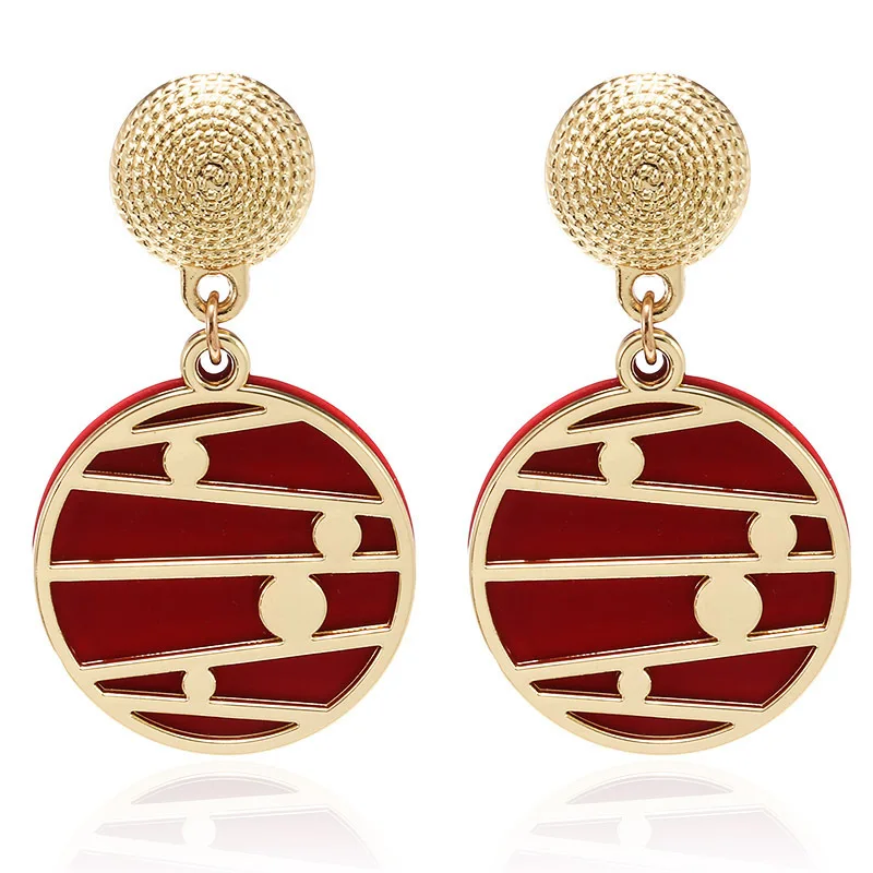 Aretes 2020 Real Earing Brincos Tassel Earrings Oorbellen Kolczyki Personality Retro Metal Geometric Ring Stripes Temperament
Aretes 2020 Real Earing Brincos Tassel Earrings Oorbellen Kolczyki Personality Retro Metal Geometric Ring Stripes Temperament