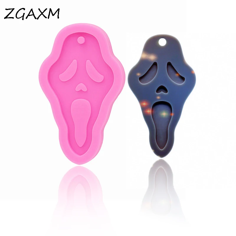 LM-0473 Shiny high-quality Halloween scary face pendant silicone mold Funny scary face skull Halloween DIY fashion jewelry mould
LM-0473 Shiny high-quality Halloween scary face pendant silicone mold Funny scary face skull Halloween DIY fashion jewelry mould