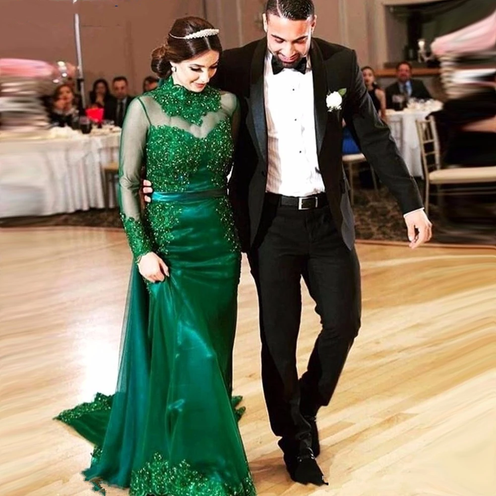 Dark Green Evening Dresses High Neck Long Sleeve Beading Appliqued Lace Sheer Neck Prom Party Gowns 2020 Modest Design
Dark Green Evening Dresses High Neck Long Sleeve Beading Appliqued Lace Sheer Neck Prom Party Gowns 2020 Modest Design
