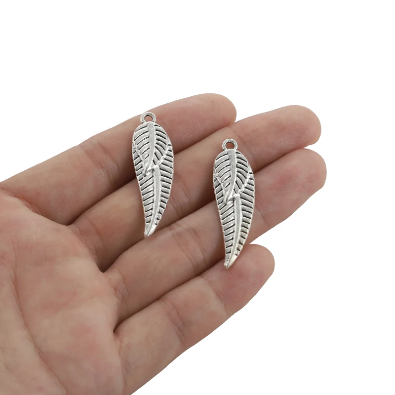 10Pcs/lot Leaves Charms Feather Alloy Pendants For Diy Jewelry Making Earrings Necklace Bracelet Pendant Findings Accessories
10Pcs/lot Leaves Charms Feather Alloy Pendants For Diy Jewelry Making Earrings Necklace Bracelet Pendant Findings Accessories