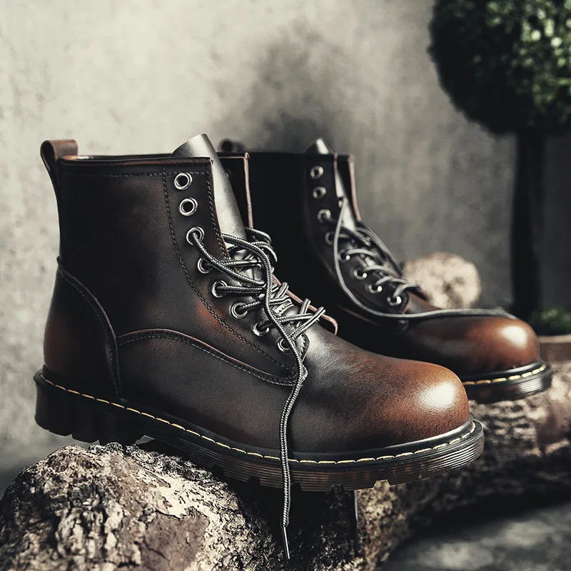 Spring, Autumn And Winter Men's Worker Boot Outdoor Big Head Leather Boot Martin Boots Hight-top Lace-up Patent Leather Surface
Spring, Autumn And Winter Men's Worker Boot Outdoor Big Head Leather Boot Martin Boots Hight-top Lace-up Patent Leather Surface