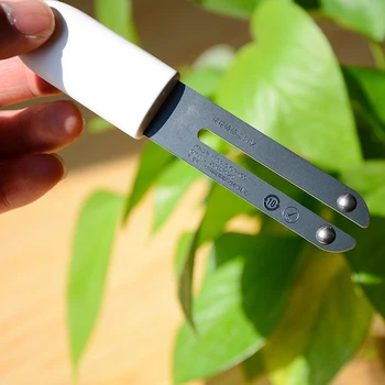 HHCC International Version Digital Flora Monitor Plants Grass Flower Sensor Care Smart Tester Plant Detector Smart Tester Sensor
HHCC International Version Digital Flora Monitor Plants Grass Flower Sensor Care Smart Tester Plant Detector Smart Tester Sensor