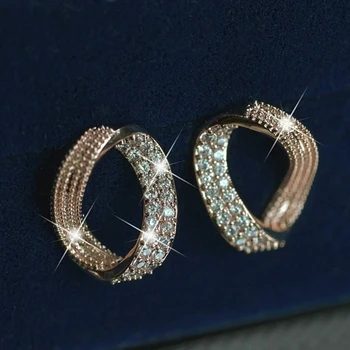 Korean Fashion Twist Small Circle Stud Earrings Luxury Gold Color Rhinestone Earring Women Weddings Party Jewelry Z4T456 
Korean Fashion Twist Small Circle Stud Earrings Luxury Gold Color Rhinestone Earring Women Weddings Party Jewelry Z4T456