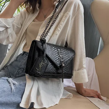 2020 New Serpentine Vintage Gradient Wild Monovalent Diagonal Chain Small Package Crossbody Bags for Women Flap Letter
2020 New Serpentine Vintage Gradient Wild Monovalent Diagonal Chain Small Package Crossbody Bags for Women Flap Letter
