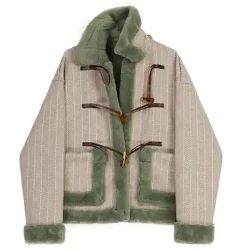 Horn buckle jacket women autumn and winter 2020 new imitation mink velvet stitching warm thick jacket
Horn buckle jacket women autumn and winter 2020 new imitation mink velvet stitching warm thick jacket