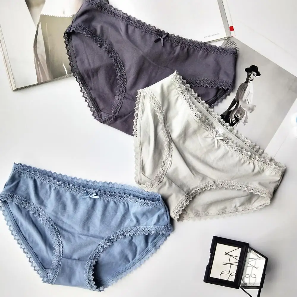 Ladies Briefs 2020 Autumn & Winter New Cotton Comfortable Simple Solid Color Mid-waist Student Underwear Lace Side Cute Panties
Ladies Briefs 2020 Autumn & Winter New Cotton Comfortable Simple Solid Color Mid-waist Student Underwear Lace Side Cute Panties