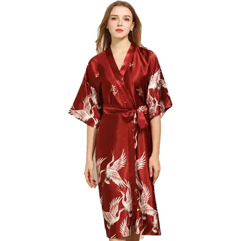 Ladies'Sleeping Gown Ms Sleeping Gown Silk Clothes Imitated Silk Robes for Women Pajamas Printed Plus Size Women Bathrobe
Ladies'Sleeping Gown Ms Sleeping Gown Silk Clothes Imitated Silk Robes for Women Pajamas Printed Plus Size Women Bathrobe