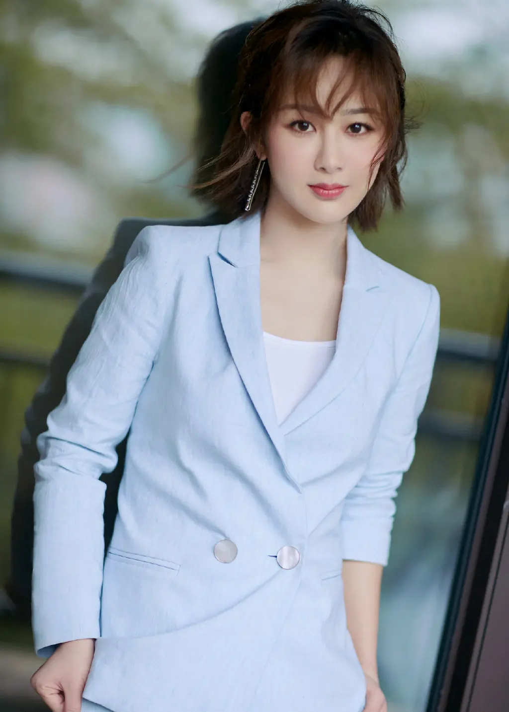 2019 Fall New Same Fresh Blue Suit Two-piece OL Woman Two-piece Two-piece Suit Notched Double Breasted Women Coat and Jackets
2019 Fall New Same Fresh Blue Suit Two-piece OL Woman Two-piece Two-piece Suit Notched Double Breasted Women Coat and Jackets