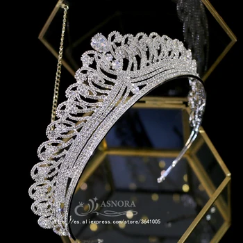 New Corolla Zinc Alloy Headdress for Bride Tiaras Noble Bride Wedding Crown Gift Accessories A00655
New Corolla Zinc Alloy Headdress for Bride Tiaras Noble Bride Wedding Crown Gift Accessories A00655