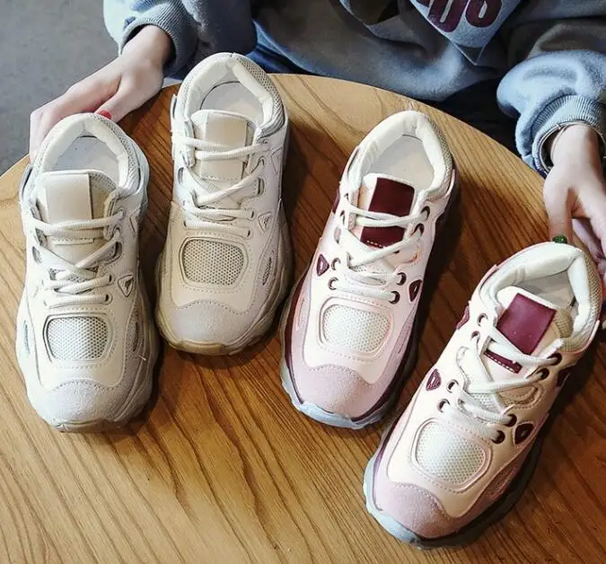 Old women's shoes 2019 summer breathable mesh face wild net red wisdom smoked sports tide shoes very fire net shoes
Old women's shoes 2019 summer breathable mesh face wild net red wisdom smoked sports tide shoes very fire net shoes