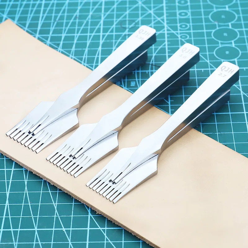 New 2.7/3.0/3.38/3.85mm French Cut Spacing Punch Tool For Leather Hole Punches Tool Lacing Stitching Sewing DIY Tools 2/9teeth
New 2.7/3.0/3.38/3.85mm French Cut Spacing Punch Tool For Leather Hole Punches Tool Lacing Stitching Sewing DIY Tools 2/9teeth
