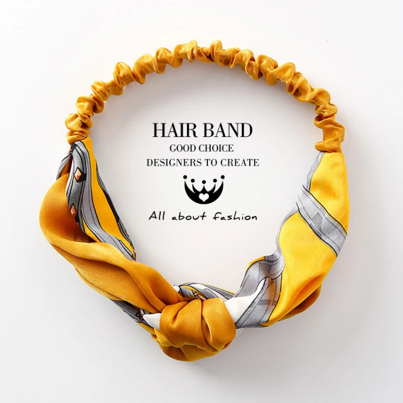 Retro Style Two-color Stitching Cross Knotted Chinese Knotted Bandwidth Side Headband Hair Accessories Hair Salon Accessories
Retro Style Two-color Stitching Cross Knotted Chinese Knotted Bandwidth Side Headband Hair Accessories Hair Salon Accessories