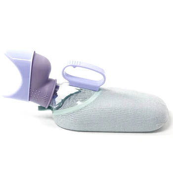 Men Women Portable Urinal Journeys Outdoor Camping Leakproof With Lid Hiking Emergency Adult Toilet Aid Car Travel Pee Urine Pot 
Men Women Portable Urinal Journeys Outdoor Camping Leakproof With Lid Hiking Emergency Adult Toilet Aid Car Travel Pee Urine Pot